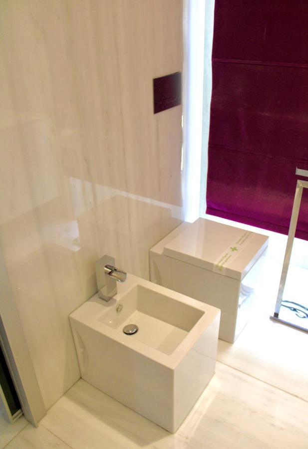 48 Fourty Eight Luxury Apartment