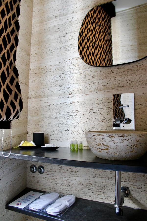 48 Fourty Eight Luxury Apartment