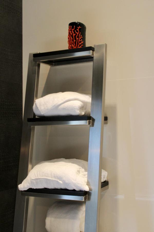 48 Fourty Eight Luxury Apartment *